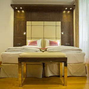 Western Arcadia 4* וינה