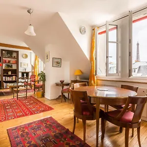  Apartment Veeve - Views To The Eighth